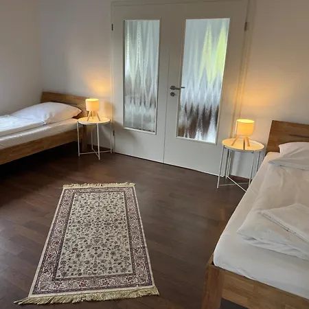 Westerwald - Grosse Ferienhaus, Zentral Und Ruhig, Einfach Gut! Διαμέρισμα *