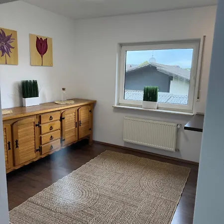 Westerwald - Grosse Ferienhaus, Zentral Und Ruhig, Einfach Gut! Heiligenroth