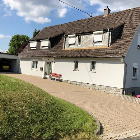 Westerwald - Grosse Ferienhaus, Zentral Und Ruhig, Einfach Gut! * Heiligenroth