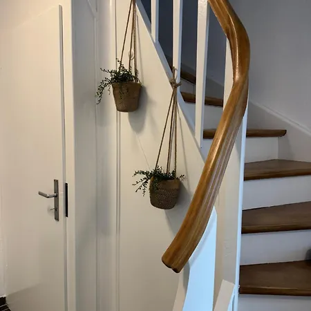 Westerwald - Grosse Ferienhaus, Zentral Und Ruhig, Einfach Gut! Διαμέρισμα *