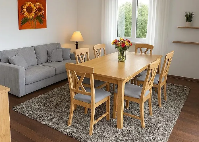 Westerwald - Grosse Ferienhaus, Zentral Und Ruhig, Einfach Gut! Lägenhet